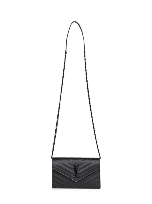 Pochette envelope con catena Cassandre classica nera