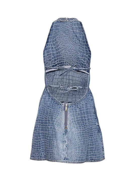 Miniabito in denim effetto coccodrillo blu con strass