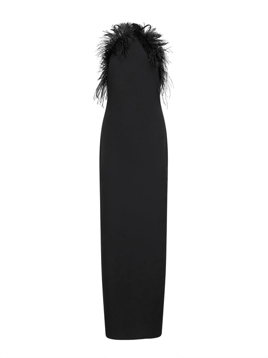 Abito lungo in cady nero con piume di struzzo