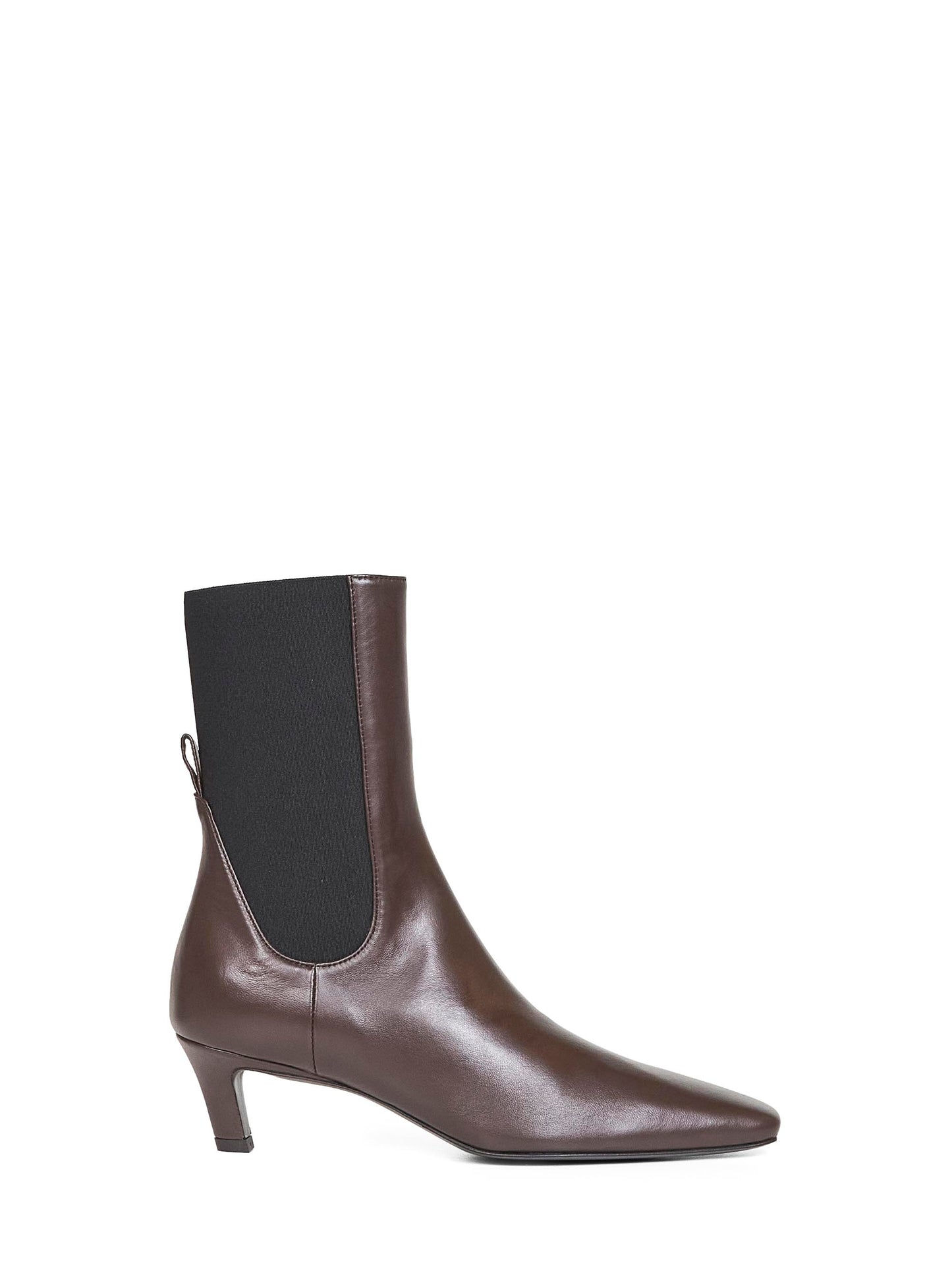 Brown leather mid-heel ankle boots