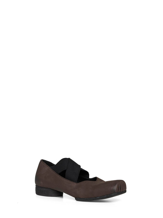 Brown nubuck ballet flats