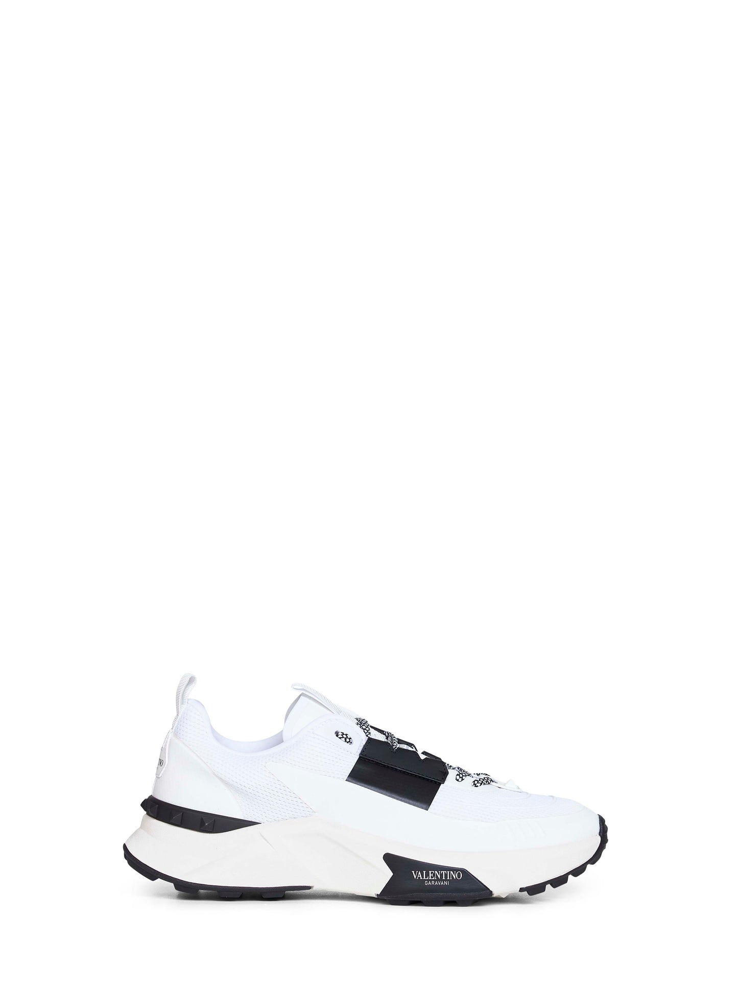 White and black True Act low-top sneakers